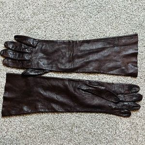 RARE VINTAGE SOFT CHOCOLATE LEATHER GLOVES